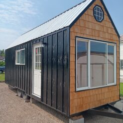 24-Ft Tiny Home on Wheels Designed for Flexible Living