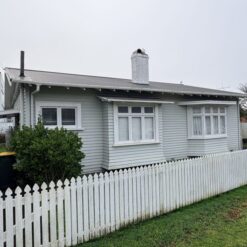 BANGER BUNGALOW” – READY FOR A NEW BEGINNING! - Image 10