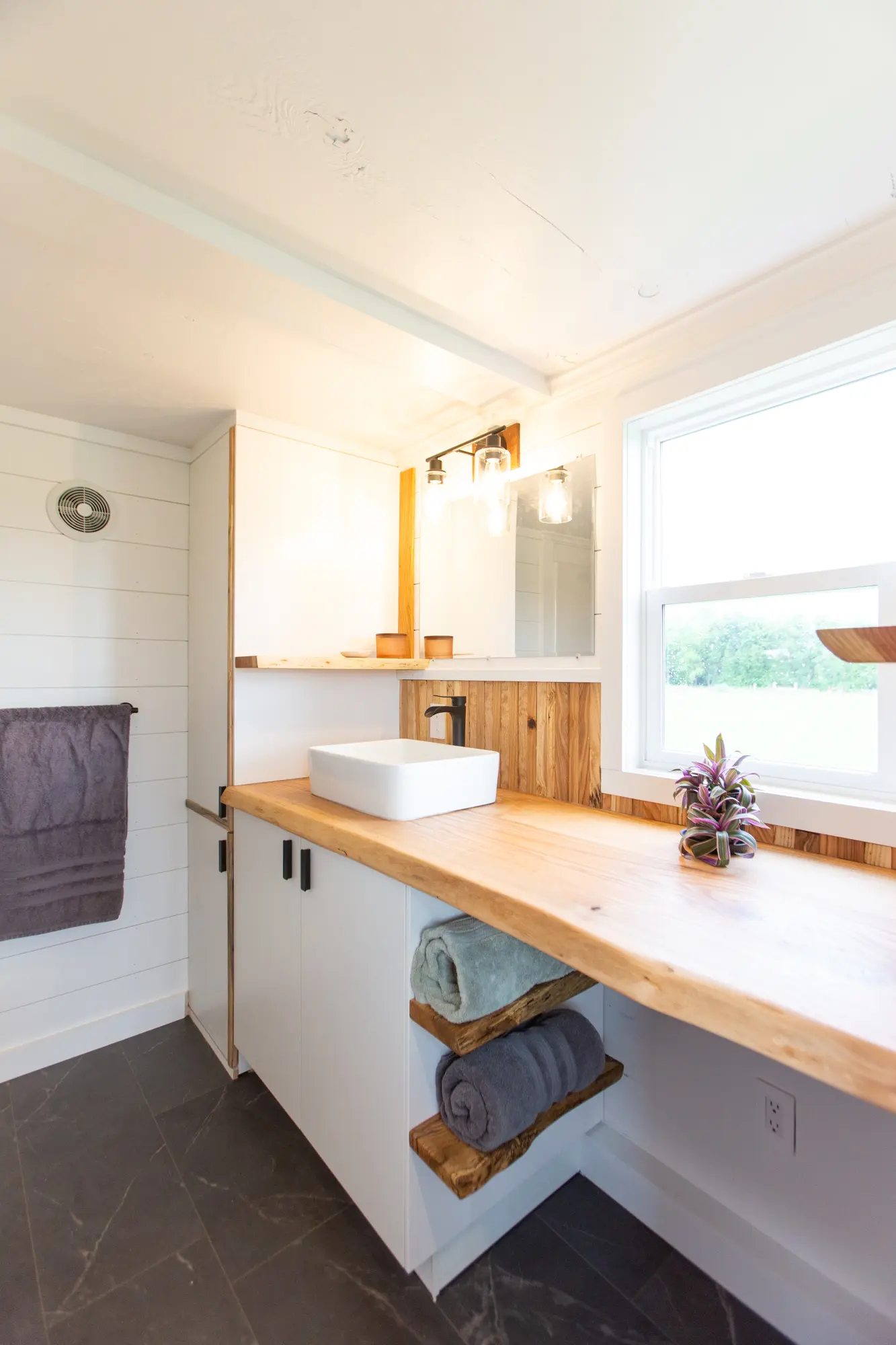 Newly Built Tiny House with Flexible Two-Loft Layout - Image 9