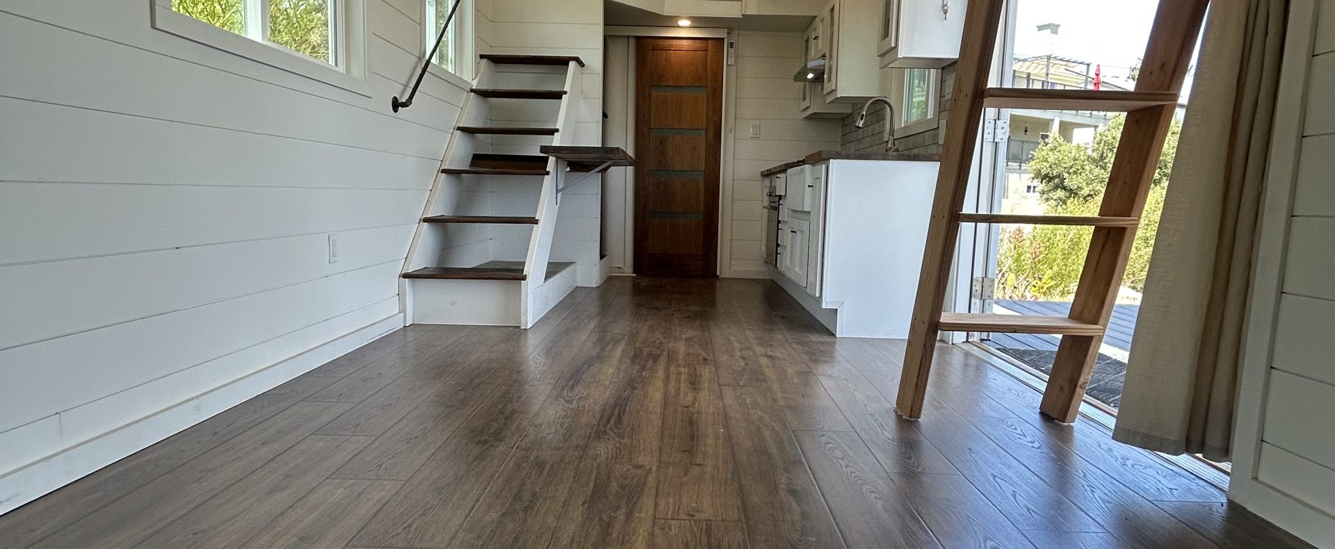 Beautiful Tiny Home for Sale with Delivery Available - Image 10