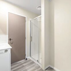 SUPER TIDY 3 BEDROOM - Image 3
