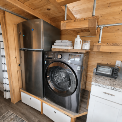 30-Foot Tiny Home Perfect for Full-Time Living - Image 7