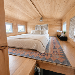 30-Foot Tiny Home Perfect for Full-Time Living - Image 9