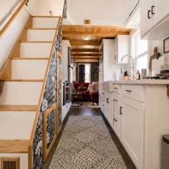 Beautiful Move-In Ready Tiny Home – Park or Relocate - Image 10