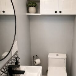 Fully Equipped Tiny Home with Stylish Interior - Image 4